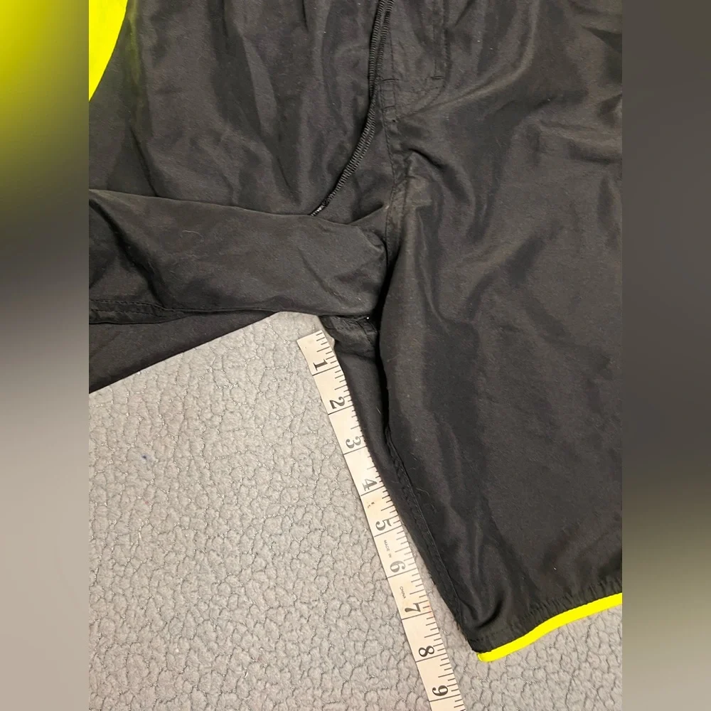 Nike Swimming Trunks Black And Yellow‎ Big Boys Size Small